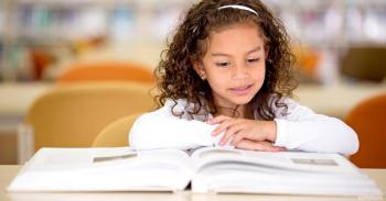 كيف يتعلم الطفل القراءة والكتابة؟