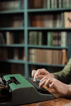 Eğitim Teknolojisinin Tarihi: Geçmişten Günümüze Nasıl Evrildi?