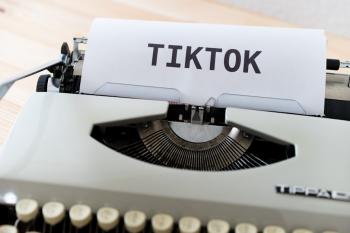 Why Creative Writers Are Flocking to Substack: A Deep Dive into the Platform's Potential Why Creative Writers Are Flocking to Substack: A Deep Dive into the Platform's Potential